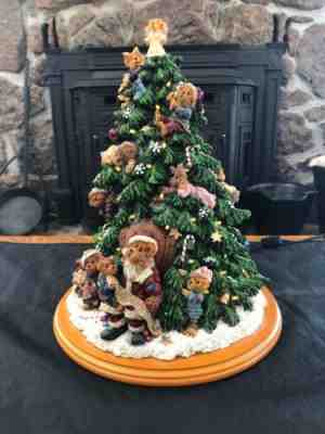  2001 The Boyds Bears Christmas Tree, Santa Bear, Lighted Tree, Danbury Mint