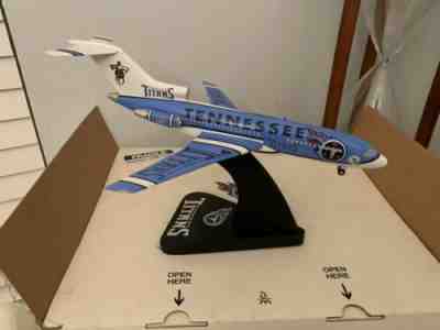 Tennesse Titans NFL Team Plane Danbury 1:130 Scale Model Plane
