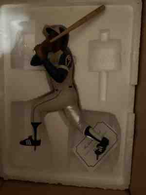 Danbury Mint Hank Aaron -  All Star Figurine Atlanta Braves 715 HR 