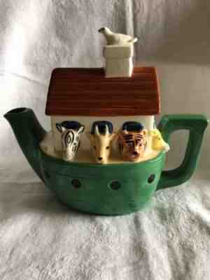 Danbury Mint's "NOAH'S ARK" Whimsical Tea Pot for "POTS of FUN" by Bob Hersey