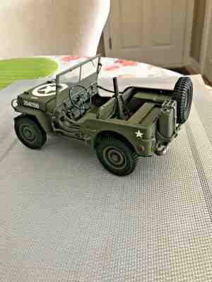 Danbury Mint WWII WW2 Military Jeep Replica 1:16