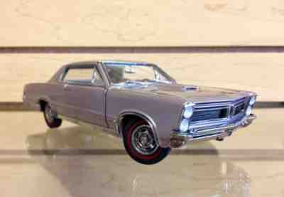 1965 Pontiac GTO 1:24 Diecast Replica Car Danbury Mint 2 Door “Iris Mist” Color