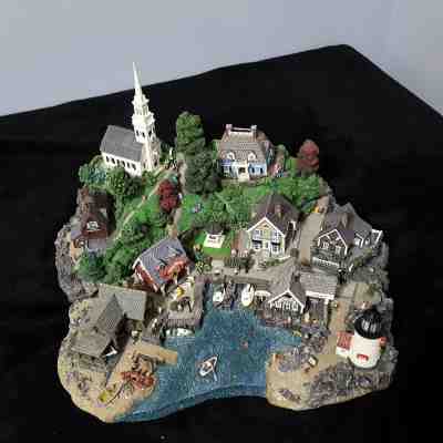 Danbury Mint Fisherman's Cove By Colin Gough NIB with COA
