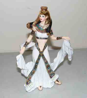 MINT!! 9" Porcelain DANBURY MINT "Cleopatra" FIGURINE/ Statue (22k Gold Trim!!)
