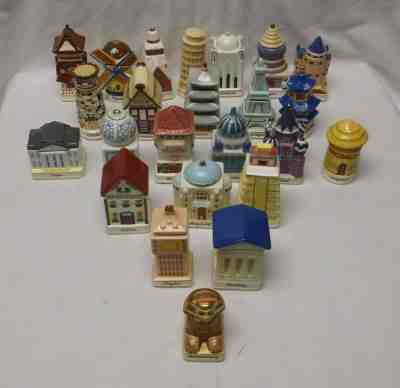 Danbury Mint Spices of the World 24 Different