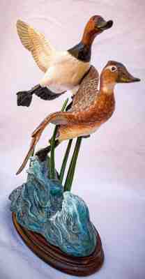 Danbury Mint Duck Figurine "Safe Waters" by Ronnie Wells Wetland Splendor
