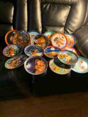 GARFIELD  COLLECTORS PLATES SET OF 16 DANBURY MINT JIM DAVIS