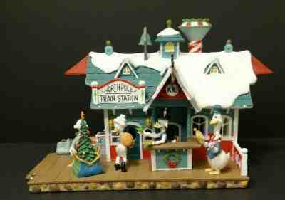 Disney Winter Wonderland North Pole Train Station  Collection Danbury Mint 1995
