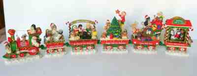 Danbury Mint 6-Piece The Shih-Tzu Christmas Express Train Set Rare!
