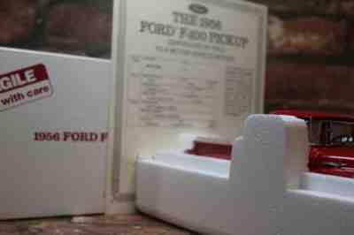 DANBURY MINT 1/24 SCALE 1956 FORD F-100 PICKUP IN BOX WITH TITLE