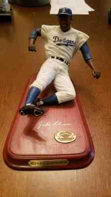 Jackie Robinson Danbury Mint Figurine - Nice Condition - Estate Sale
