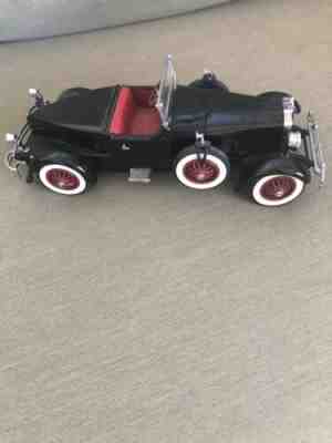 Danbury Mint 1927 Stutz Black Hawk