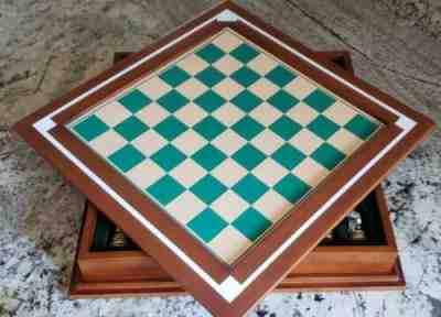DANBURY COMPLETE BASEBALL CHESS SET W/ ALL DOCS CARDS CHESS PIECES STORAGE BOX 