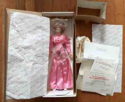 Princess Diana Royal Wardrobe Collection Danbury Mint Doll Box Pink Dress Stand