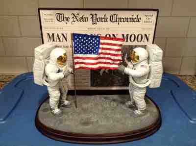 DANBURY MINT  -  "MAN WALK'S ON MOON"   ///   "HARD to FIND"  &  "RARE"