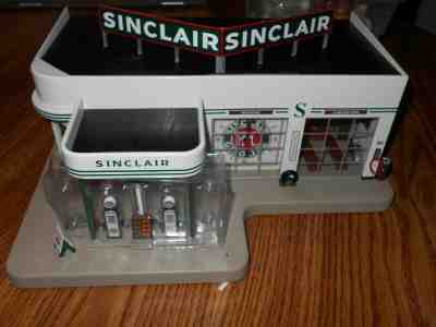 DANBURY MINT SINCLAIR GAS SERVICE STATION CLOCK & DIORAMA 1:48 FULLY FUNCTIONAL
