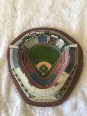 Danbury Mint Milwaukee Brewers Milwaukee County Stadium MLB Stadium Replica