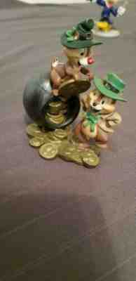 Chip & Dale March Figurine Disney Danbury Mint Calendar 