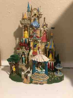 RARE DANBURY MINT ENCHANTED DISNEY PRINCESS CASTLE FEATURING 8 PRINCESSES