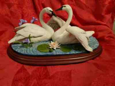 Danbury Mint Swan Figurine." Heart Of Love "