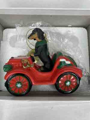 2011 DANBURY MINT ANNUAL DACHSHUND ROCKIN ROADSTER CHRISTMAS ORNAMENT MIB