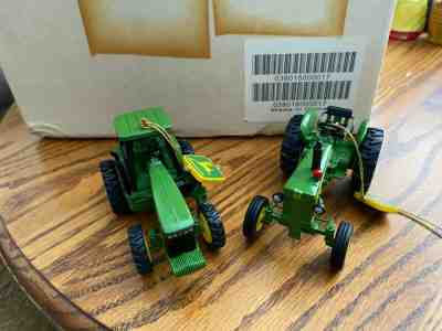 John Deere Ornaments Tractors Christmas Tree Danbury Mint Lot of 2 (Box 3)