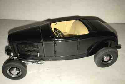 1/24 Diecast Danbury Mint 1932 Ford Deuce Highboy Hot Rod Roadster no box