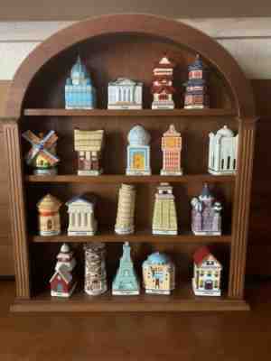 danbury mint spices of the world. Set Of 19 With Cabinet.