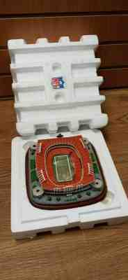 Kansas City Chiefs Arrowhead Stadium Replica By The Danbury Mint