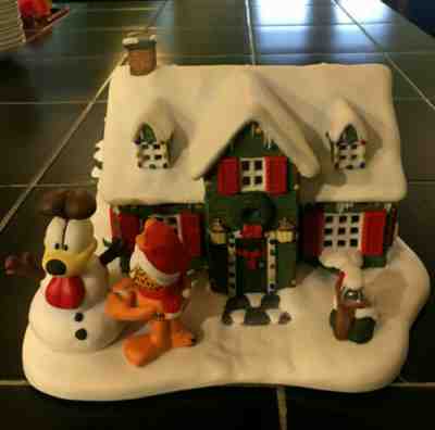 Christmas Village "Christmas at Garfield's" Lighted Porcelain House Danbury Mint