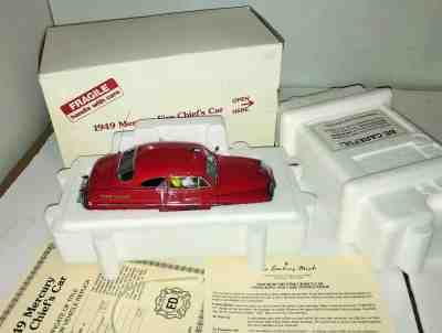 1/24 Diecast Danbury Red Fire Chief's 1949 Mercury Club Coupe Box & title MIB