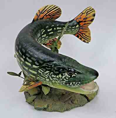 Northern Pike George Kruth Sculpture Freshwater Trophies Danbury Mint Fishing 
