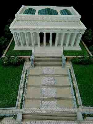 The Danbury Mint Lincoln Memorial US Sculpture Statue Replica Model 