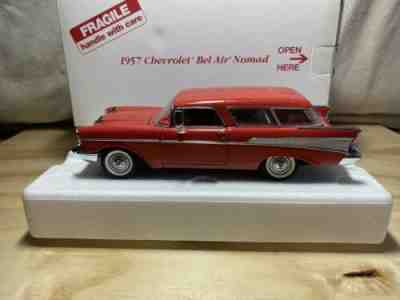 Danbury Mint 1957 Chevrolet Bel Air Nomad Die Cast Car 1/24 Scale