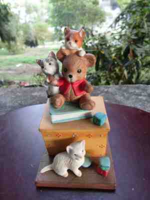Vintage Danbury Mint Porcelain Cute Cats Grin and Bear It- Bear- Sri Lanka ~4.0"