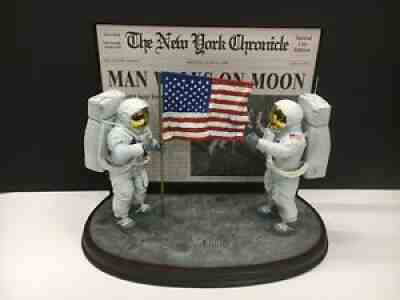 One Small Step for Man Model Display The Danbury Mint NASA 1969 Apollo 11 Moon
