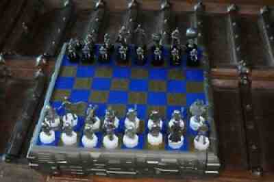 DANBURY MINT STAR WARS CHESS SET 32 PEWTER PCS PLUS BOARD 1994 RARE RELEASE IN V
