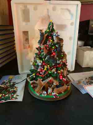 Danbury Mint Corgi Dog Christmas Tree Lighted Figurine Retired RARE COA