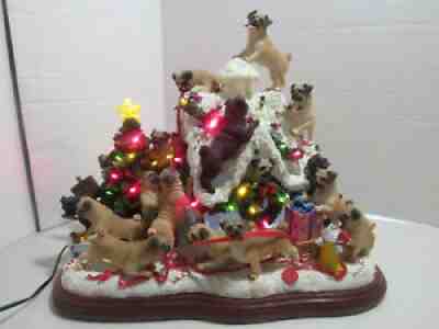 Danbury Mint Pug Christmas Doghouse w/Tree Star & Extra Bulbs Extremely Rare