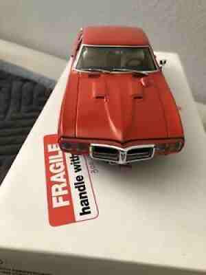 Danbury Mint - 1969 Pontiac Firebird 400 (40th Anniversary Edition)