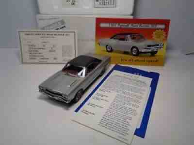 DANBURY MINT RARE 1968 PLYMOUTH ROAD RUNNER 383 BNIB W/DOCS&BROC SUPER CLEAN