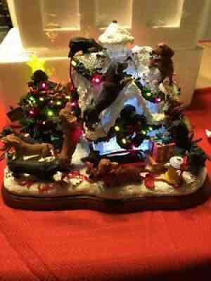Danbury Mint Dachshund Doxie Dog Lighted Christmas Doghouse Figure RARE