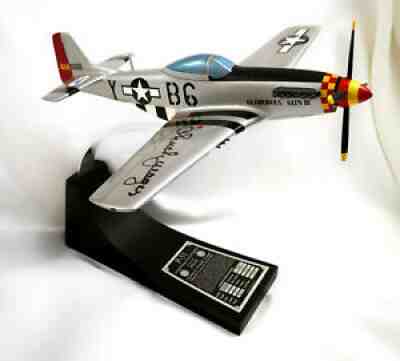 Signed CHUCK YEAGER P-51 Mustang WW II Danbury Mint Model Plane PSA/DNA w/ Box