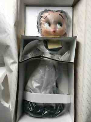 Rare 2008 Betty Boop 30â? Danbury Mint Betty's Grand Gala in Original Box. Nice.