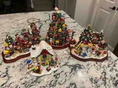4 RARE DANBURY MINT PEANUTS CHRISTMAS FIGURES TREE / COTTAGE / SKATING / SLEIGHÂ 