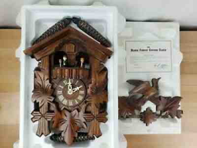 The Danbury Mint The Black Forest Cuckoo Clock Germany New Open Box