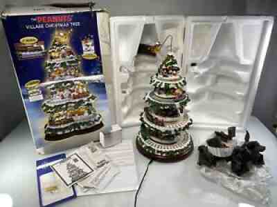 2013 Danbury Mint Peanuts Christmas Village Tree Rotating Trains & Holiday Songs