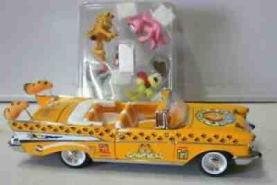Danbury Mint Chevy Garfield Parade Car with Figurines 1/24 NEW Diecast MIB Davis