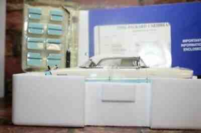 DANBURY MINT 1/24 SCALE 1956 PACKARD CARIBBEAN HARDTOP IN BOX WITH TITLE