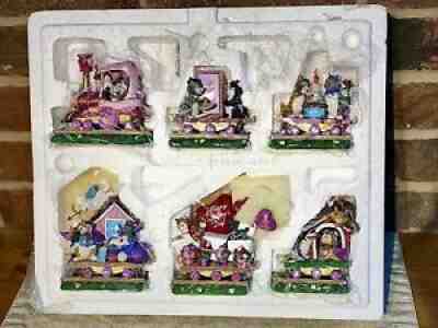 Danbury Mint Valentine Cat Express